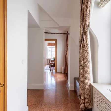 Beneath Castle Where Mozart Performed By Easybnb Premium *